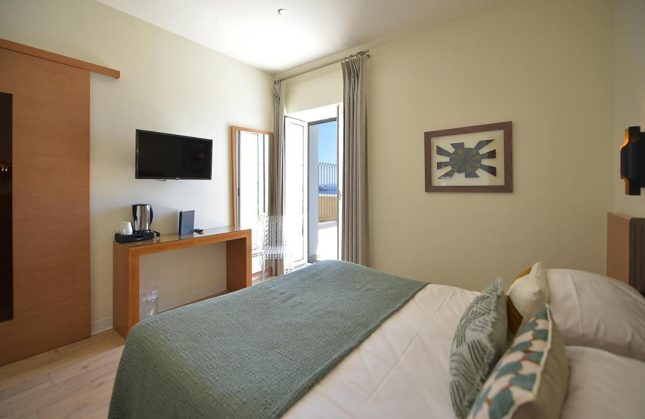 Santateresa 3* Bonifacio (Corsica)