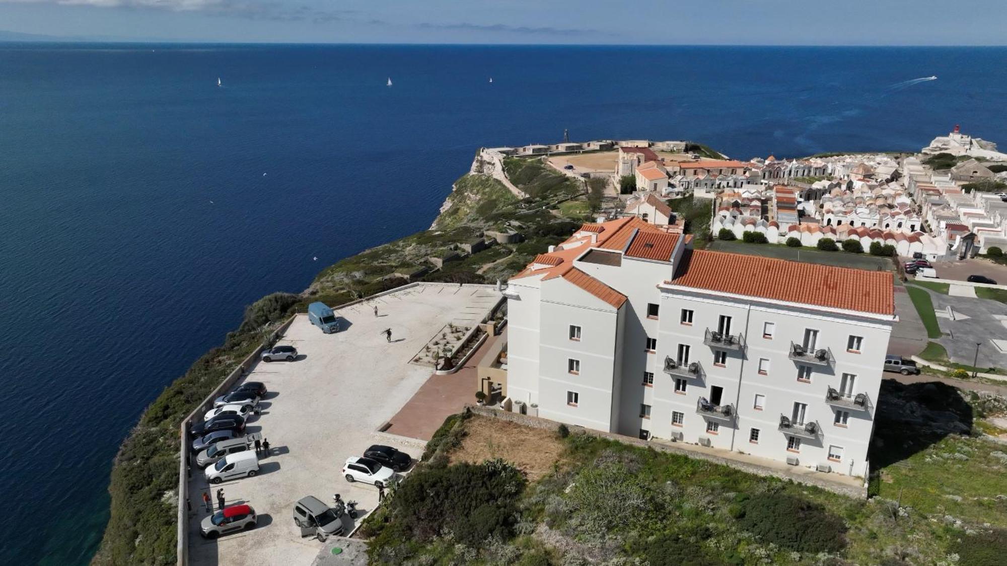 Santateresa Hotel