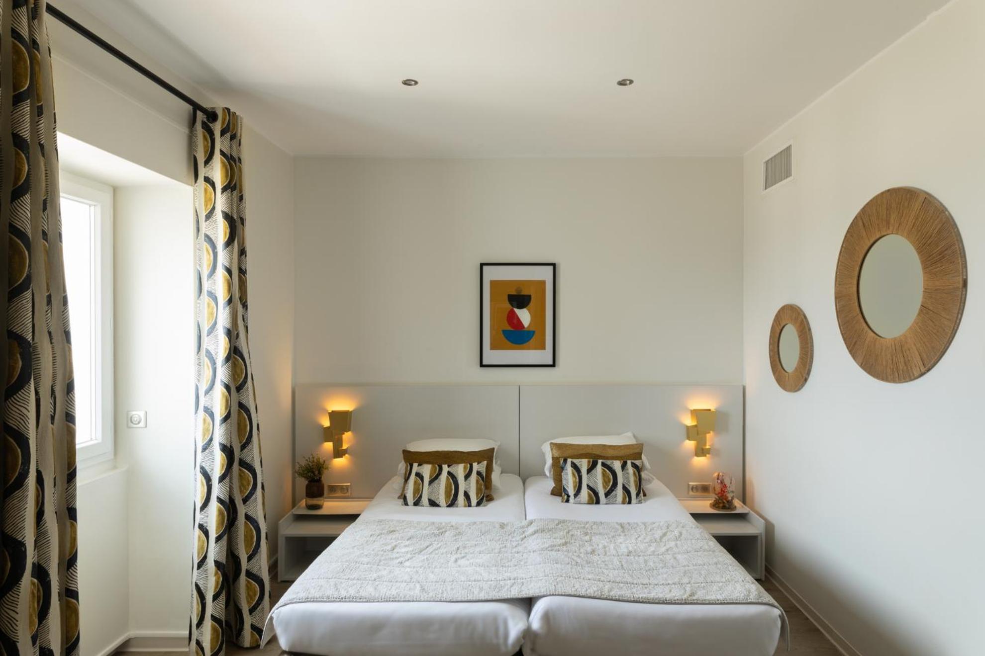 Hotel Santateresa 3*